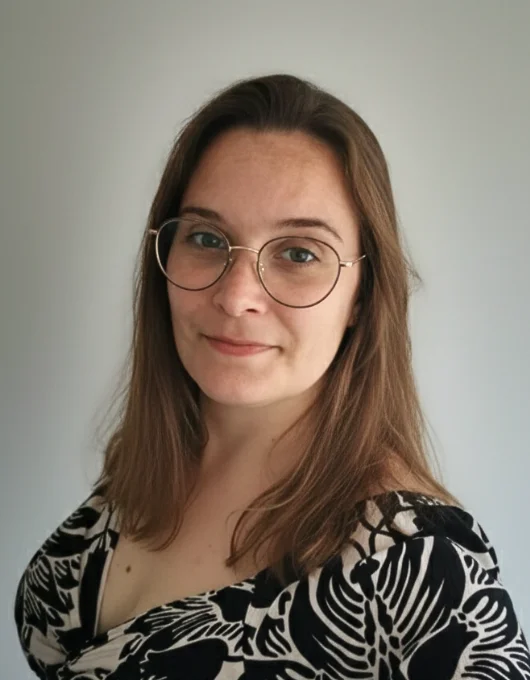 Photo de Louise Mazurier, développeuse web dans l'Aube 